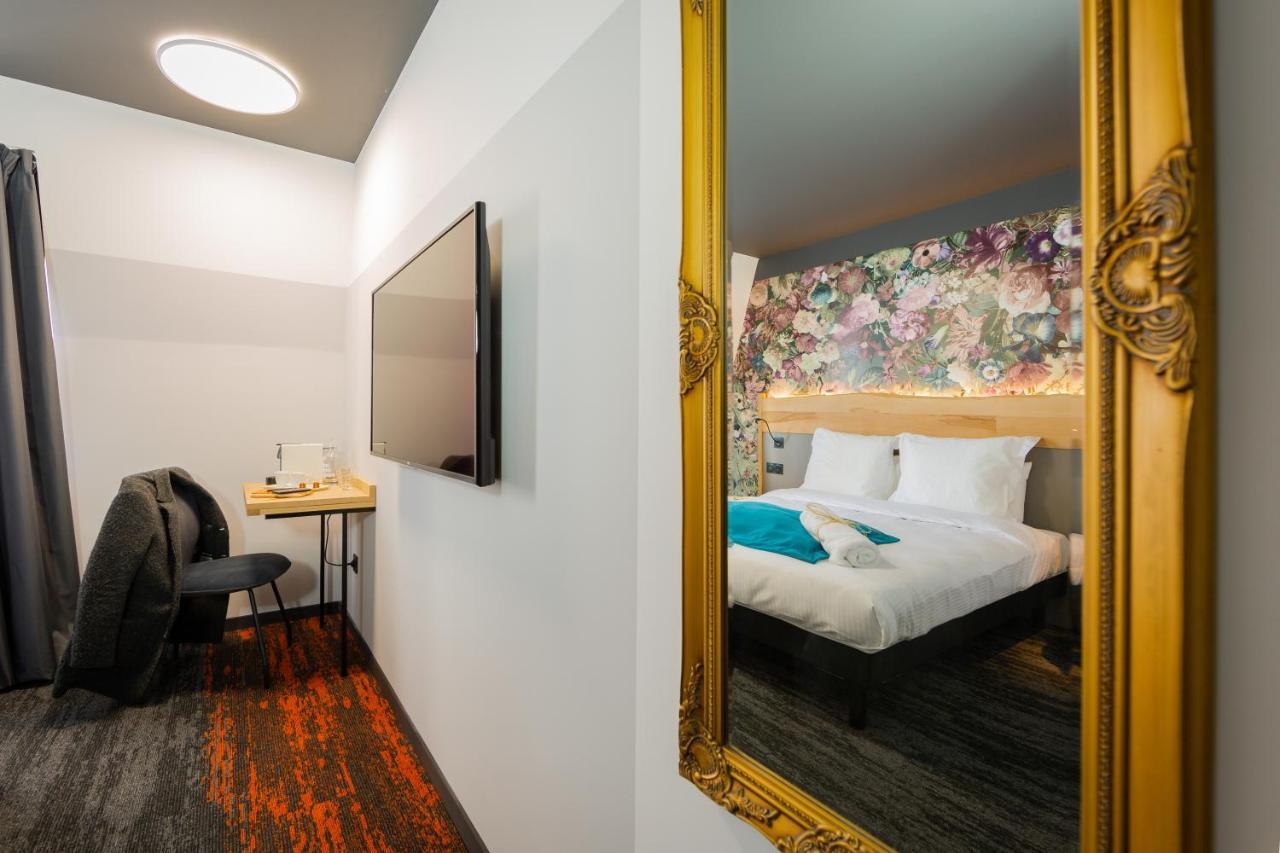 Berti Hotel - Mulhouse Centre Gare ภายนอก รูปภาพ